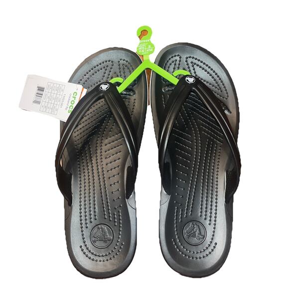 Crocs Men’s Flip Flops Sandals Size 8M/10W Black-White Water Lightweight - Picture 1 of 4